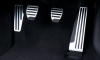 アルミ製アクセル・ブレーキ・クラッチ（6MT車）ペダル、フットレスト