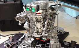 V6エンジンでつくられたロボット「a-Bot」
