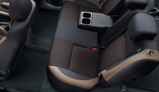 日産 ノート Note スペシャル 取扱説明書 3点式シートベルト 後席シート中央 日産 ノート Note スペシャル 取扱説明書 3点式シートベルト 後席シート中央