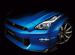 NISSAN GT-R